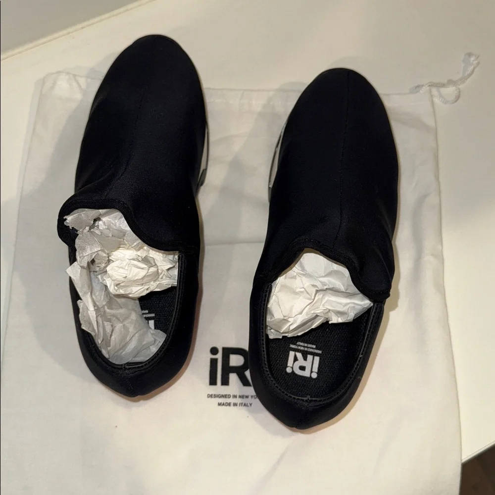 iRi WES I Black Red Low Top‎ Sneaker